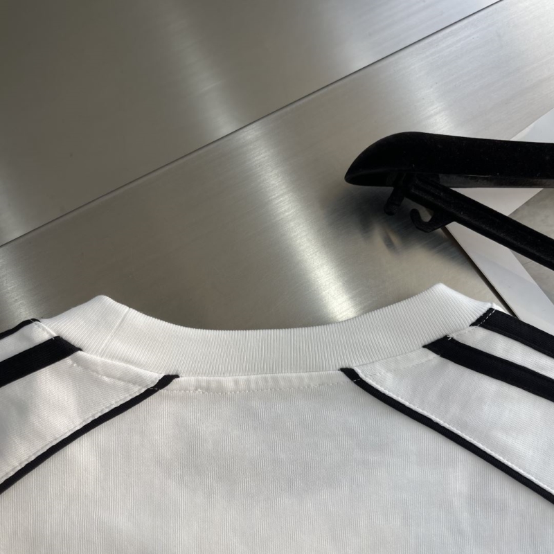 Y-3